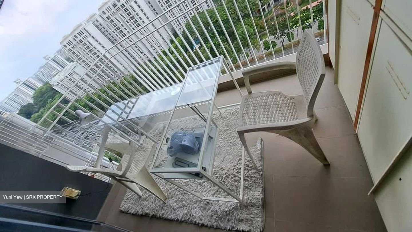 The Lakefront Residences (D22), Condominium #560860601